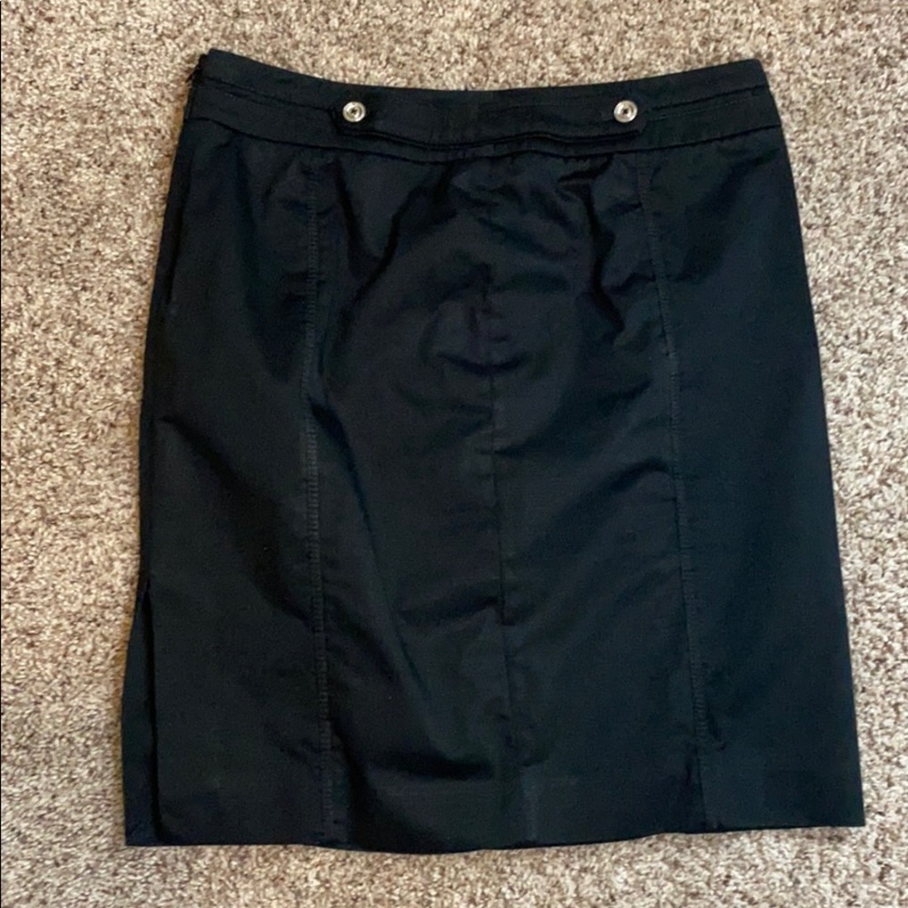 White House Black Market. Ladies Size 6 Skirt